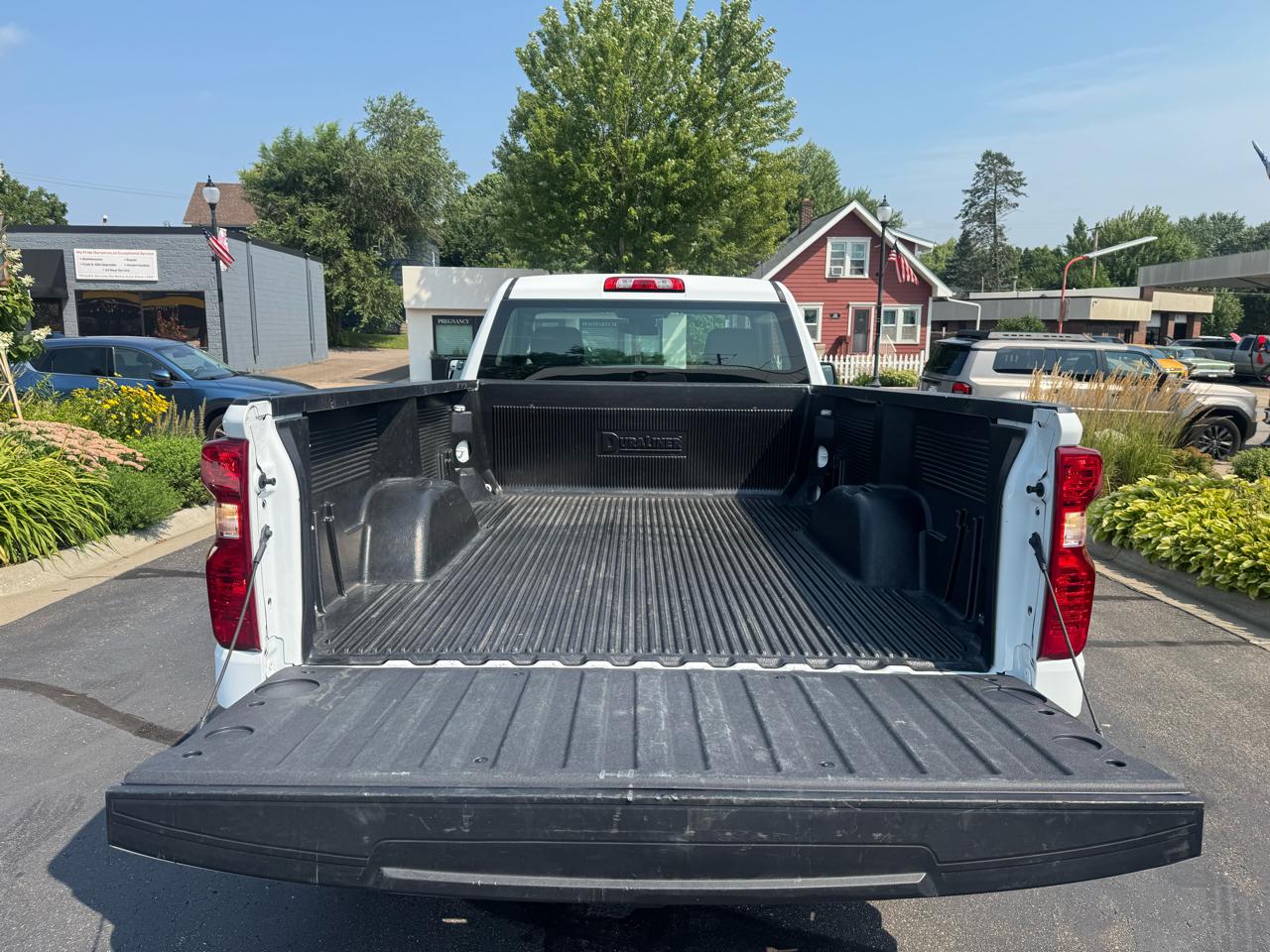 Chevrolet Silverado 1500 2WD Reg Cab 140" Work Truck 2025