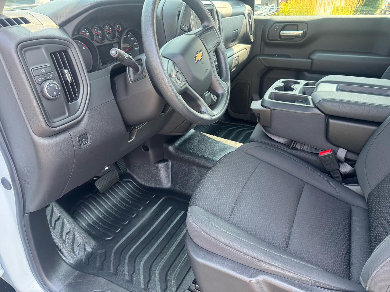 Chevrolet Silverado 1500 2WD Reg Cab 140" Work Truck 2025