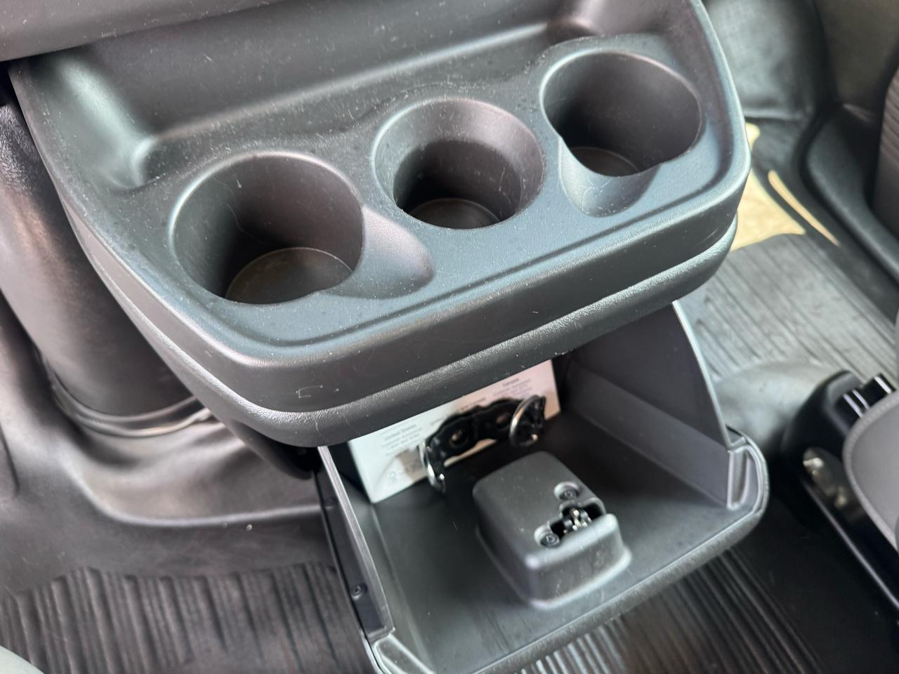 GMC Savana Cargo Van RWD 2500 135" 2025