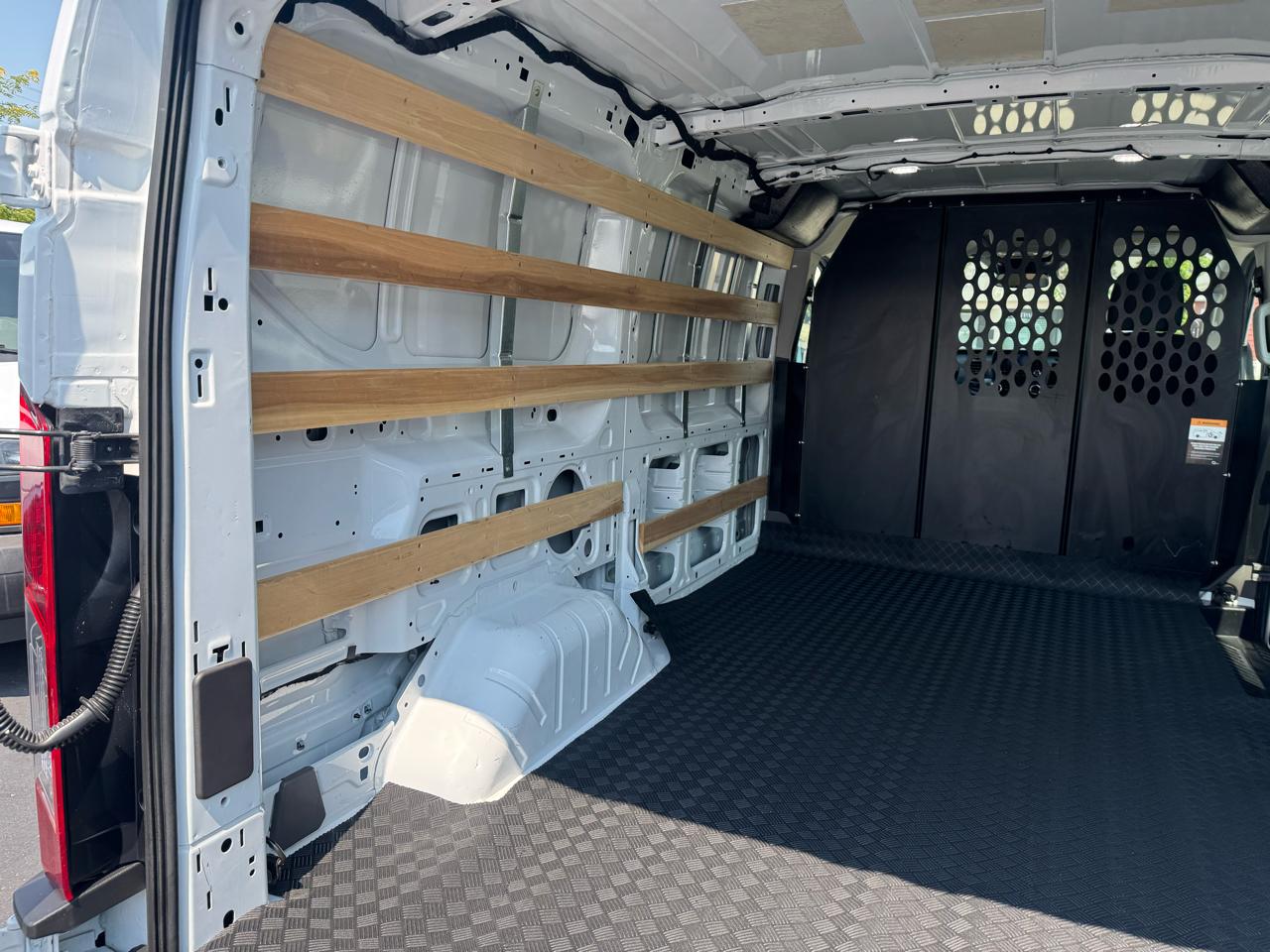 Ford Transit Cargo Van T-250 130" Low Rf 9070 GVWR RWD 2025