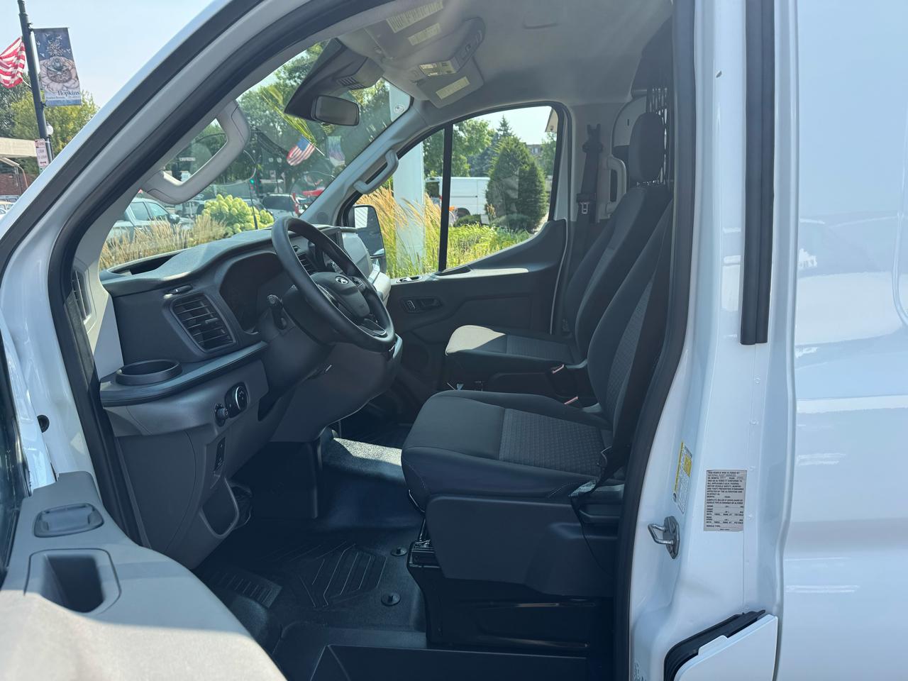 Ford Transit Cargo Van T-250 130" Low Rf 9070 GVWR RWD 2025