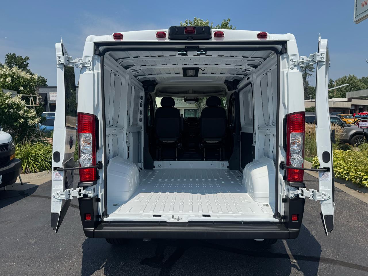 RAM ProMaster Cargo Van 1500 Low Roof 118" WB 2023
