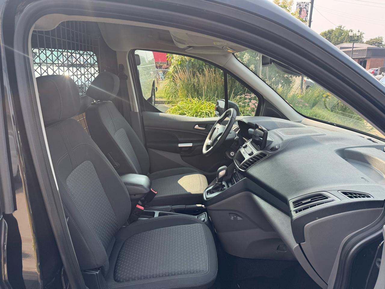 Ford Transit Connect Van XLT LWB w/Rear Symmetrical Doors 2022