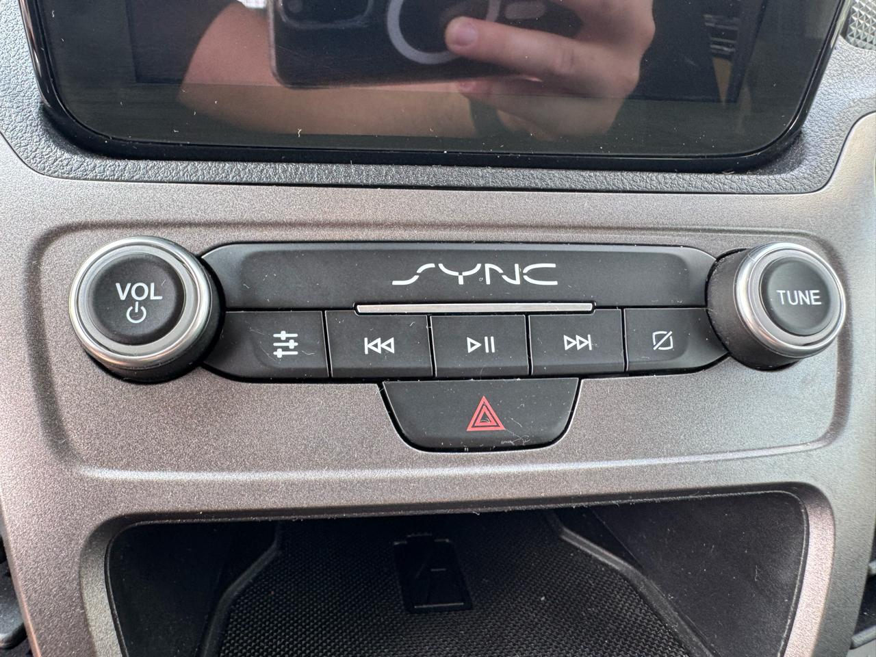 Ford Transit Connect Van XLT LWB w/Rear Symmetrical Doors 2022
