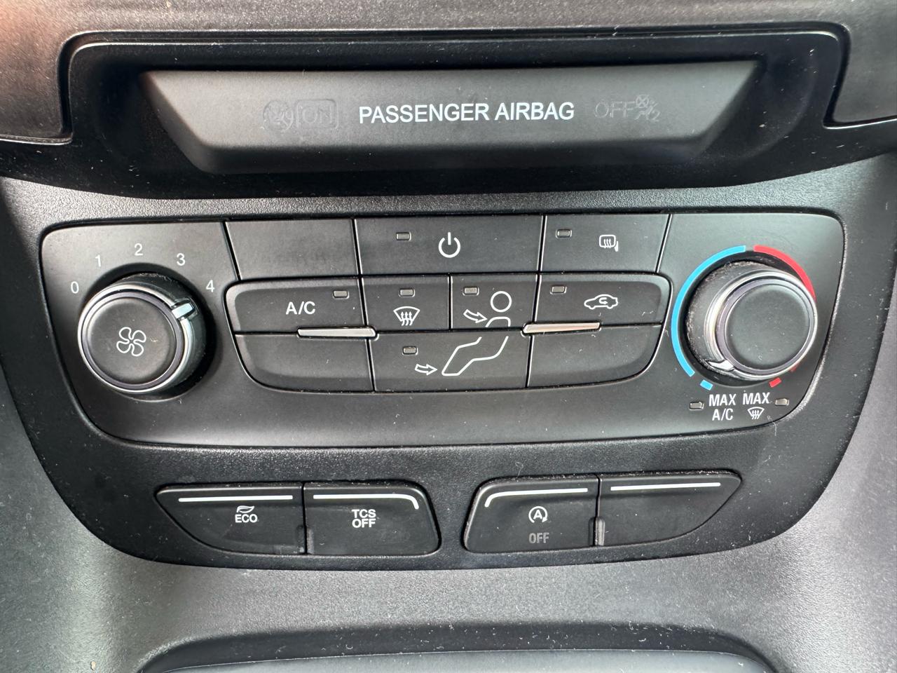 Ford Transit Connect Van XLT LWB w/Rear Symmetrical Doors 2022