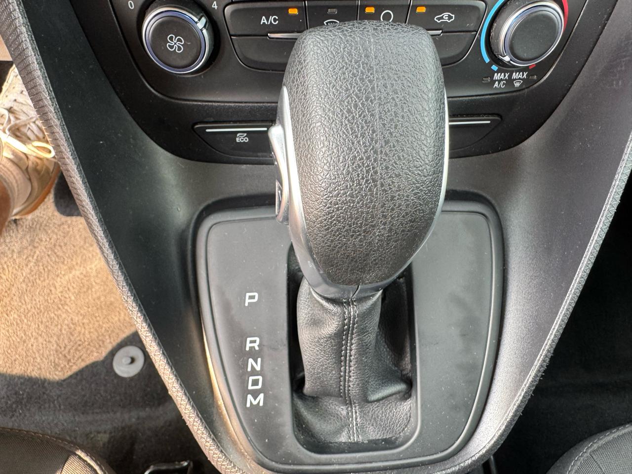 Ford Transit Connect Van XLT LWB w/Rear Symmetrical Doors 2022