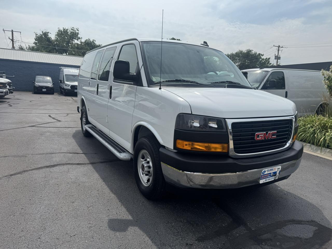 GMC Savana Cargo Van RWD 2500 135" 2025
