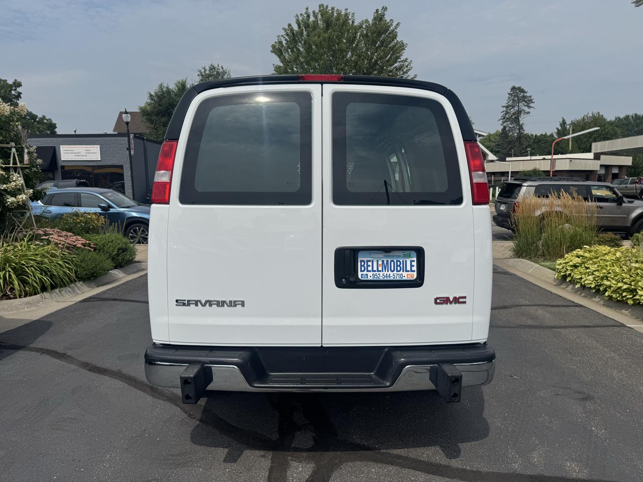 GMC Savana Cargo Van RWD 2500 135" 2025