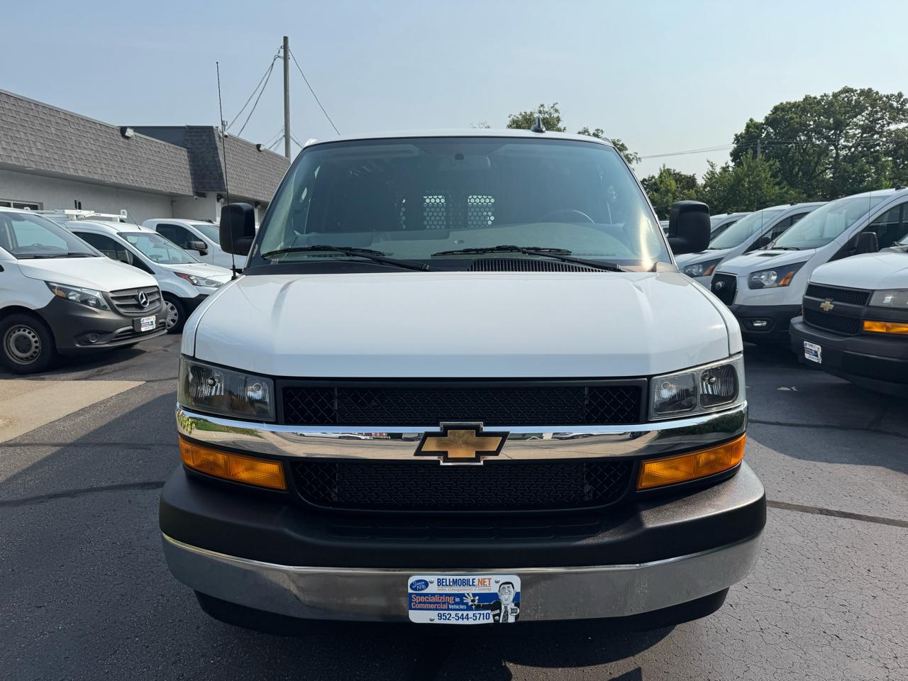 Chevrolet Express Cargo Van RWD 2500 135" 2025