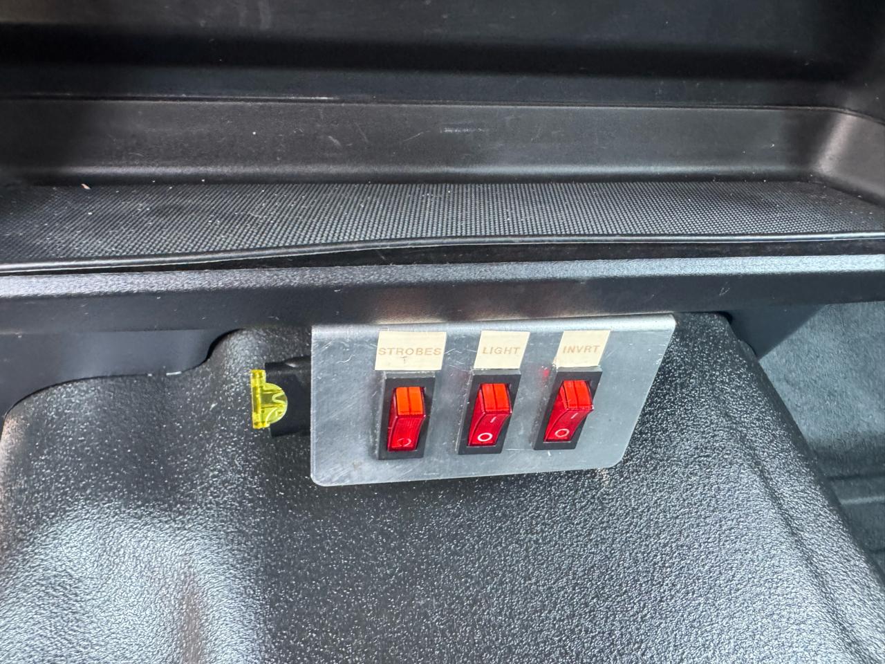 Ford F-150 Lariat 2WD SuperCab 8' Box 2022