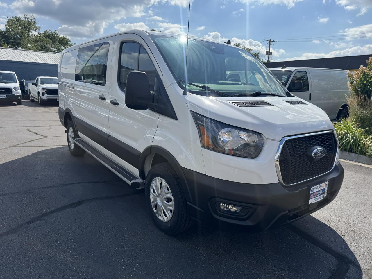 Ford Transit Cargo Van T-250 130" Low Rf 9070 GVWR RWD 2025