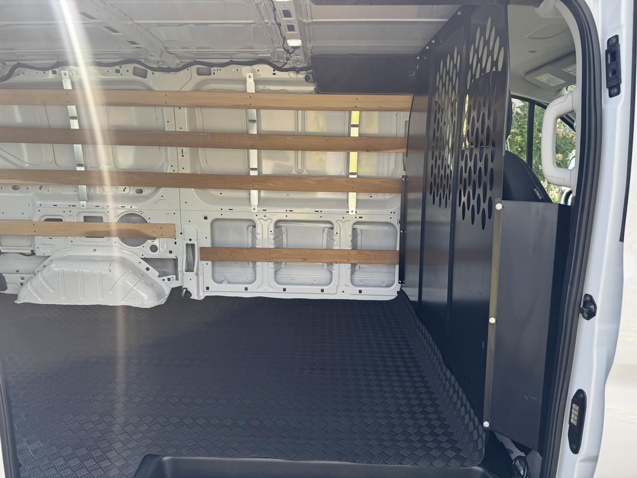 Ford Transit Cargo Van T-250 130" Low Rf 9070 GVWR RWD 2025
