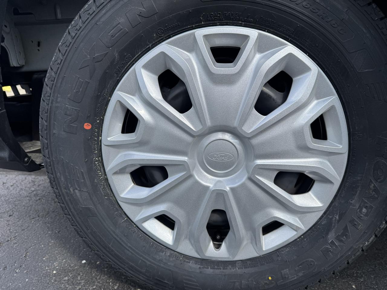 Ford Transit Cargo Van T-250 130" Low Rf 9070 GVWR RWD 2025