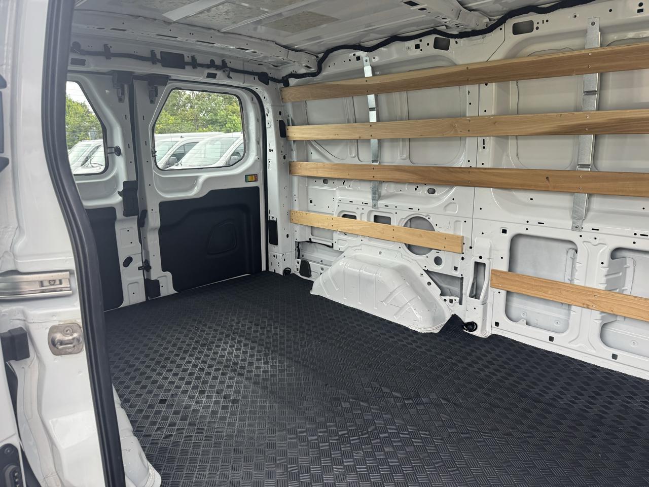 Ford Transit Cargo Van T-250 130" Low Rf 9070 GVWR RWD 2025