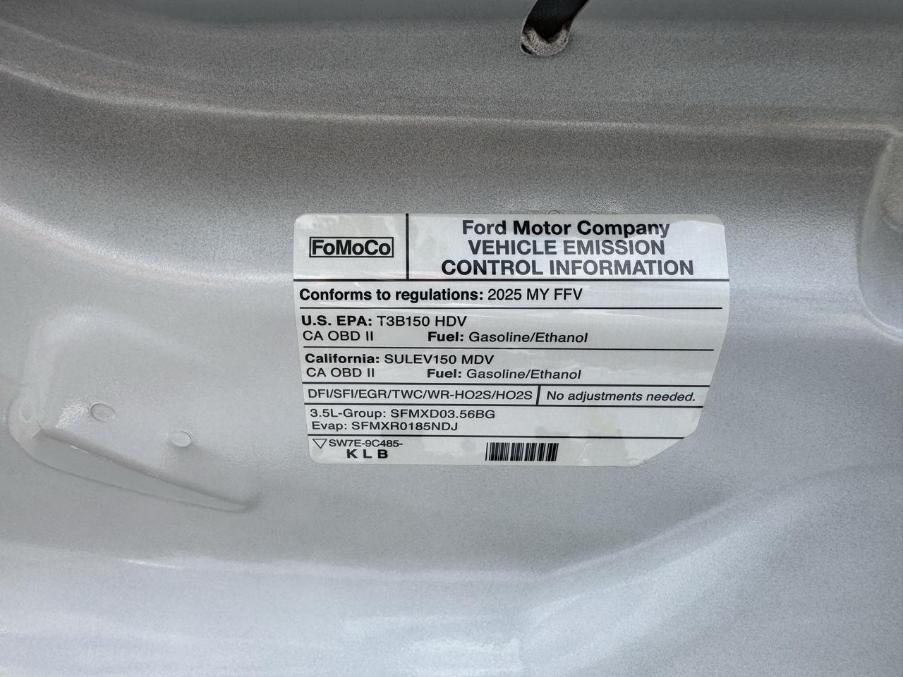 Ford Transit Cargo Van T-250 130" Low Rf 9070 GVWR RWD 2025
