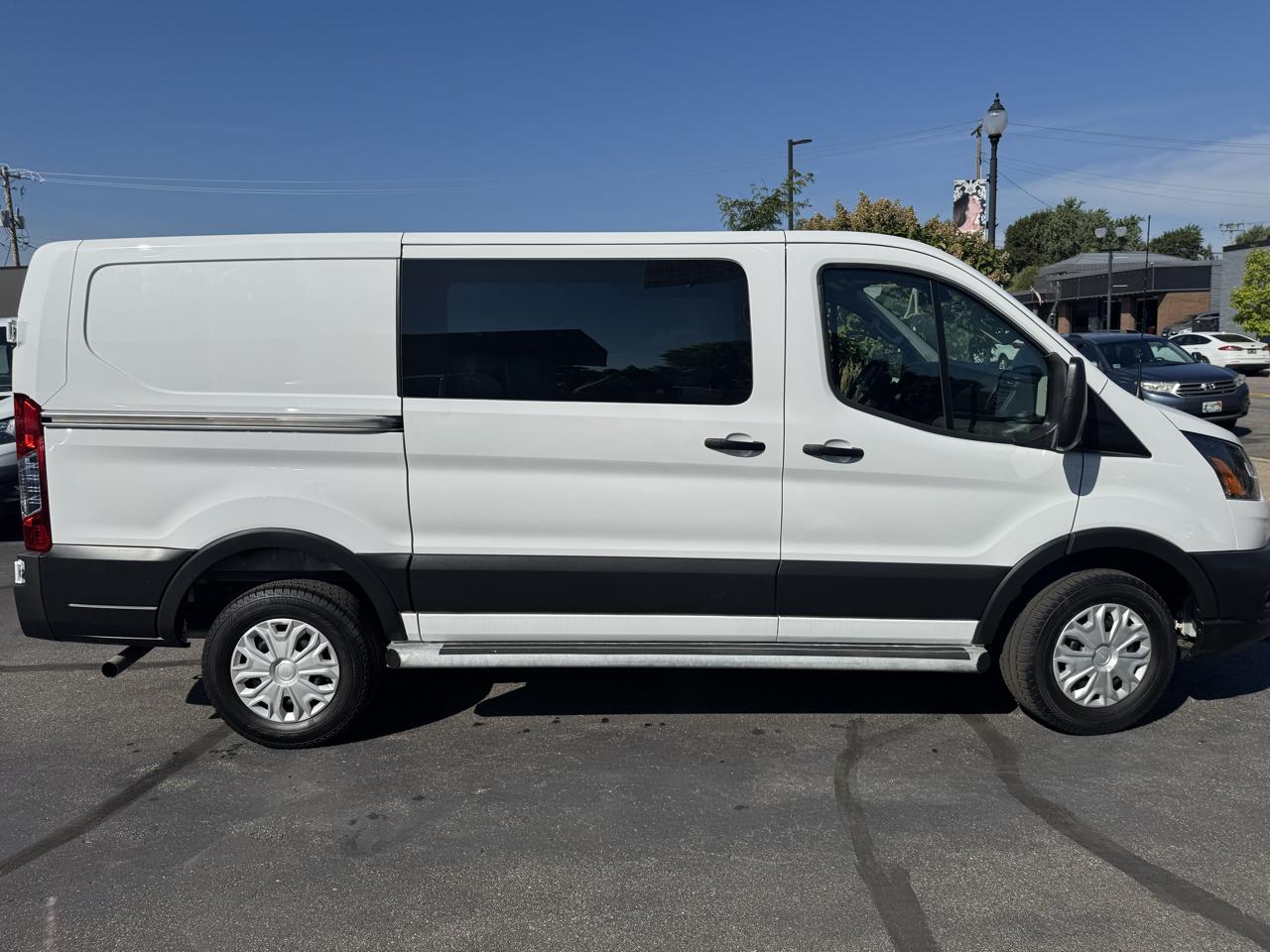 Ford Transit Cargo Van T-250 130" Low Rf 9070 GVWR RWD 2025