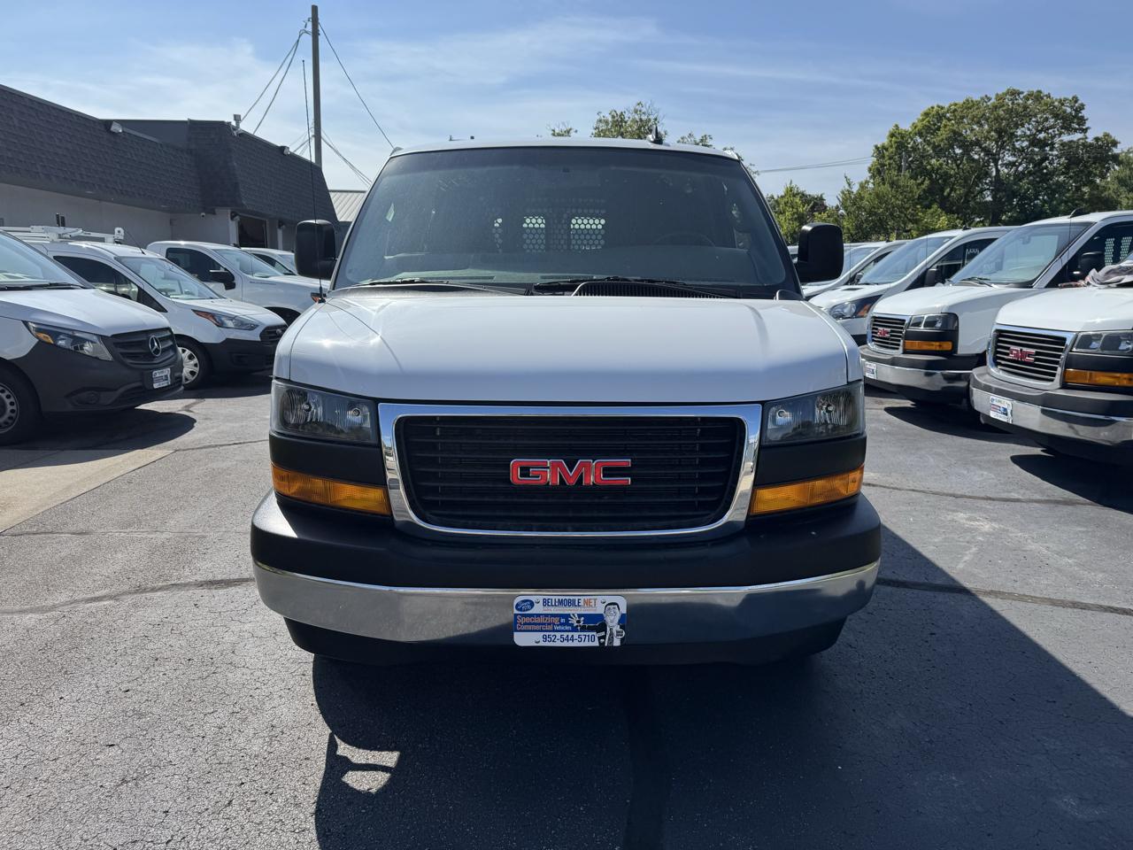 GMC Savana Cargo Van RWD 2500 135" 2025