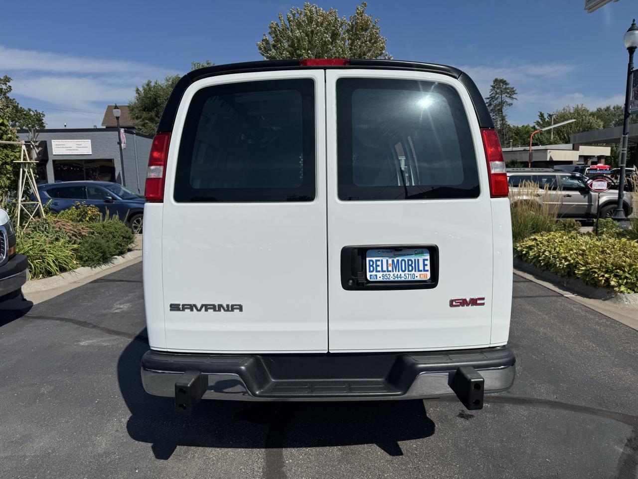 GMC Savana Cargo Van RWD 2500 135" 2025