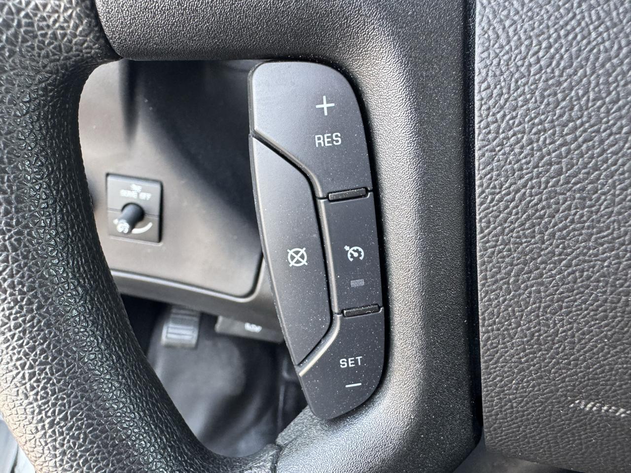 GMC Savana Cargo Van RWD 2500 135" 2025