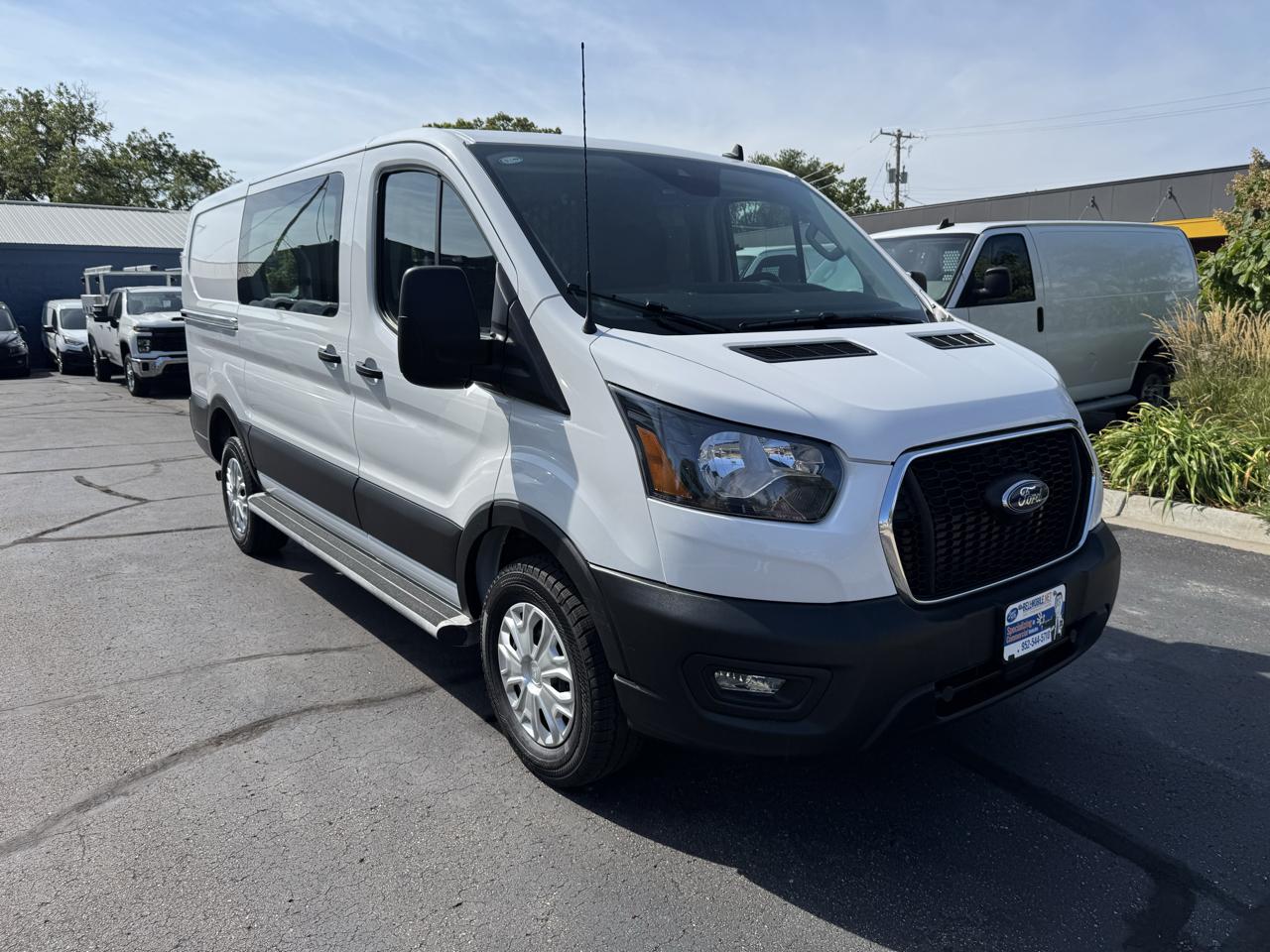 Ford Transit Cargo Van T-250 130" Low Rf 9070 GVWR RWD 2025