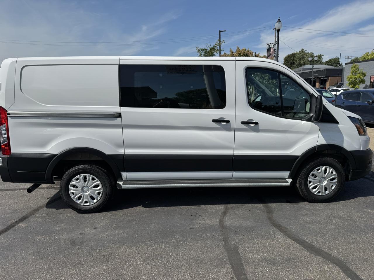 Ford Transit Cargo Van T-250 130" Low Rf 9070 GVWR RWD 2025