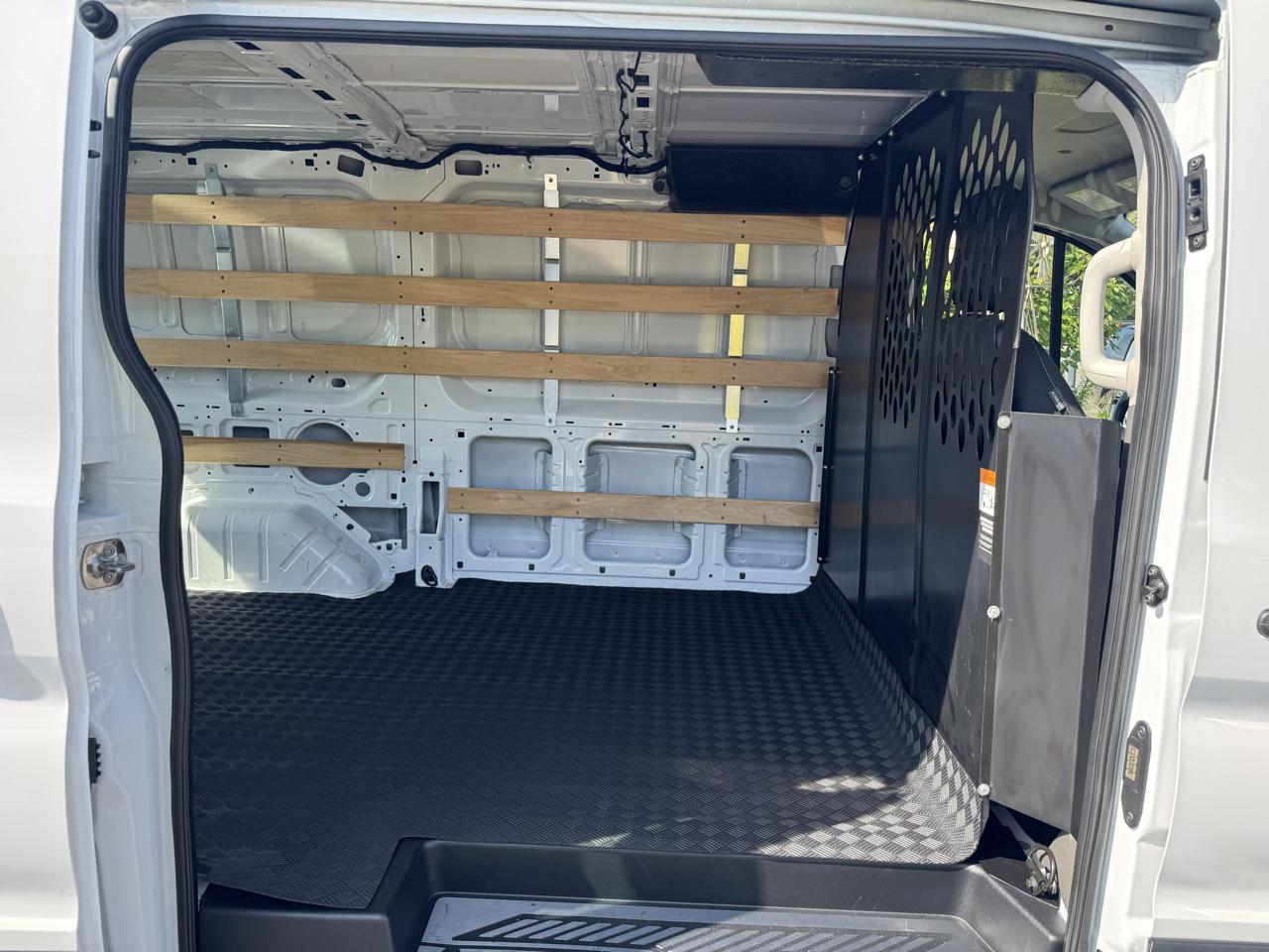 Ford Transit Cargo Van T-250 130" Low Rf 9070 GVWR RWD 2025