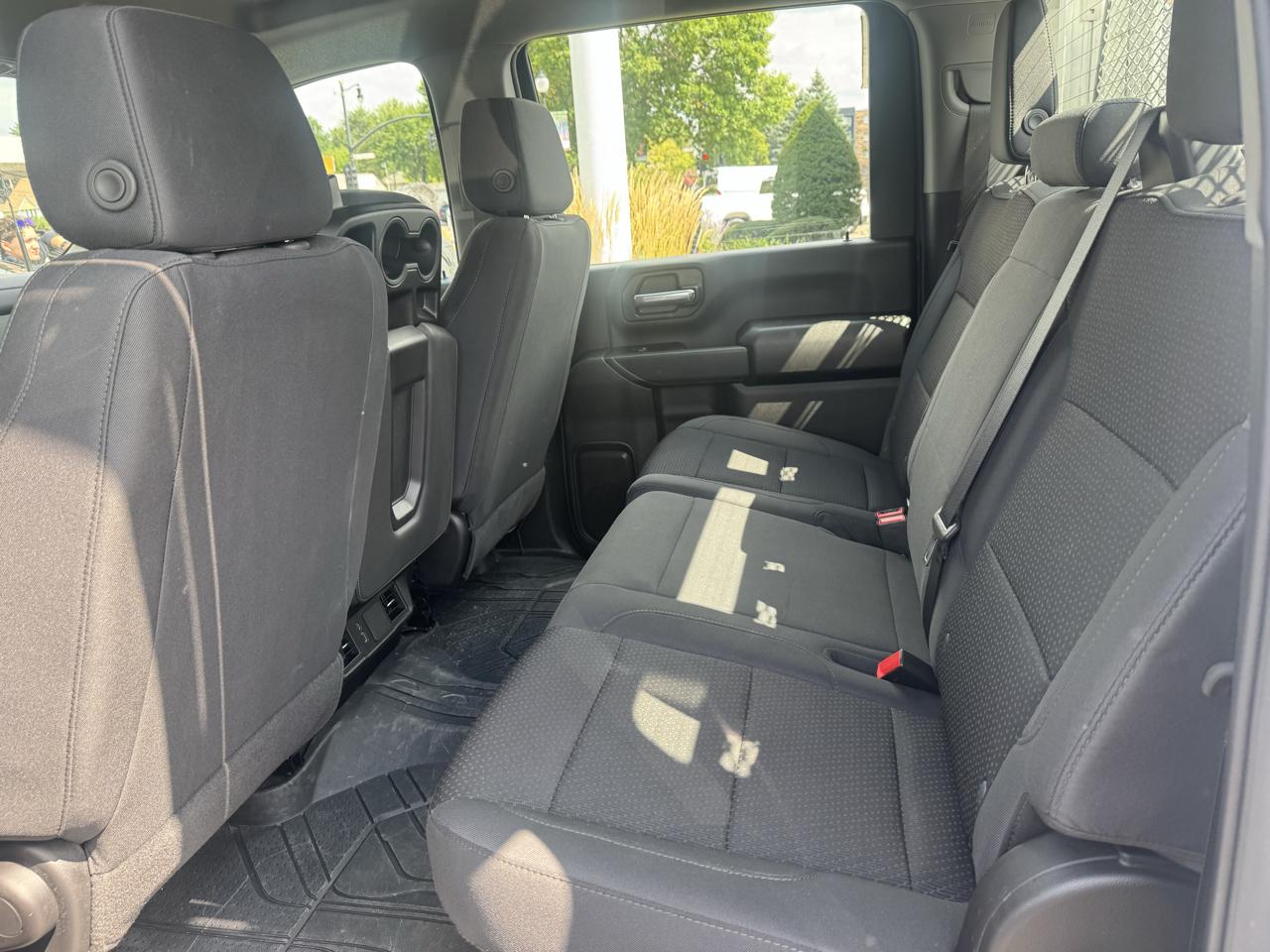 Chevrolet Silverado 2500HD 4WD Crew Cab 172" Work Truck 2025
