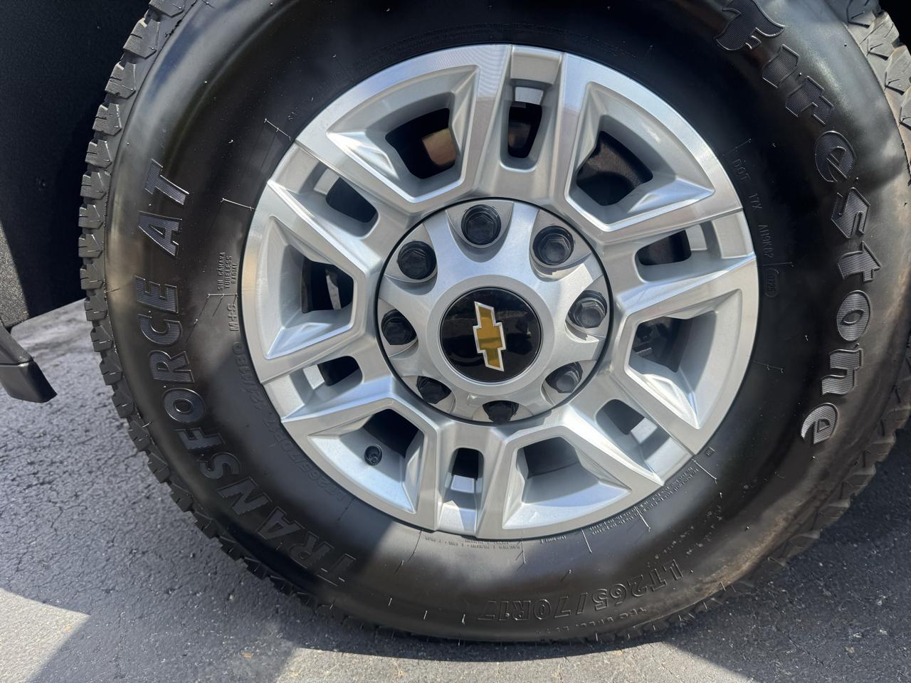 Chevrolet Silverado 2500HD 4WD Crew Cab 172" Work Truck 2025