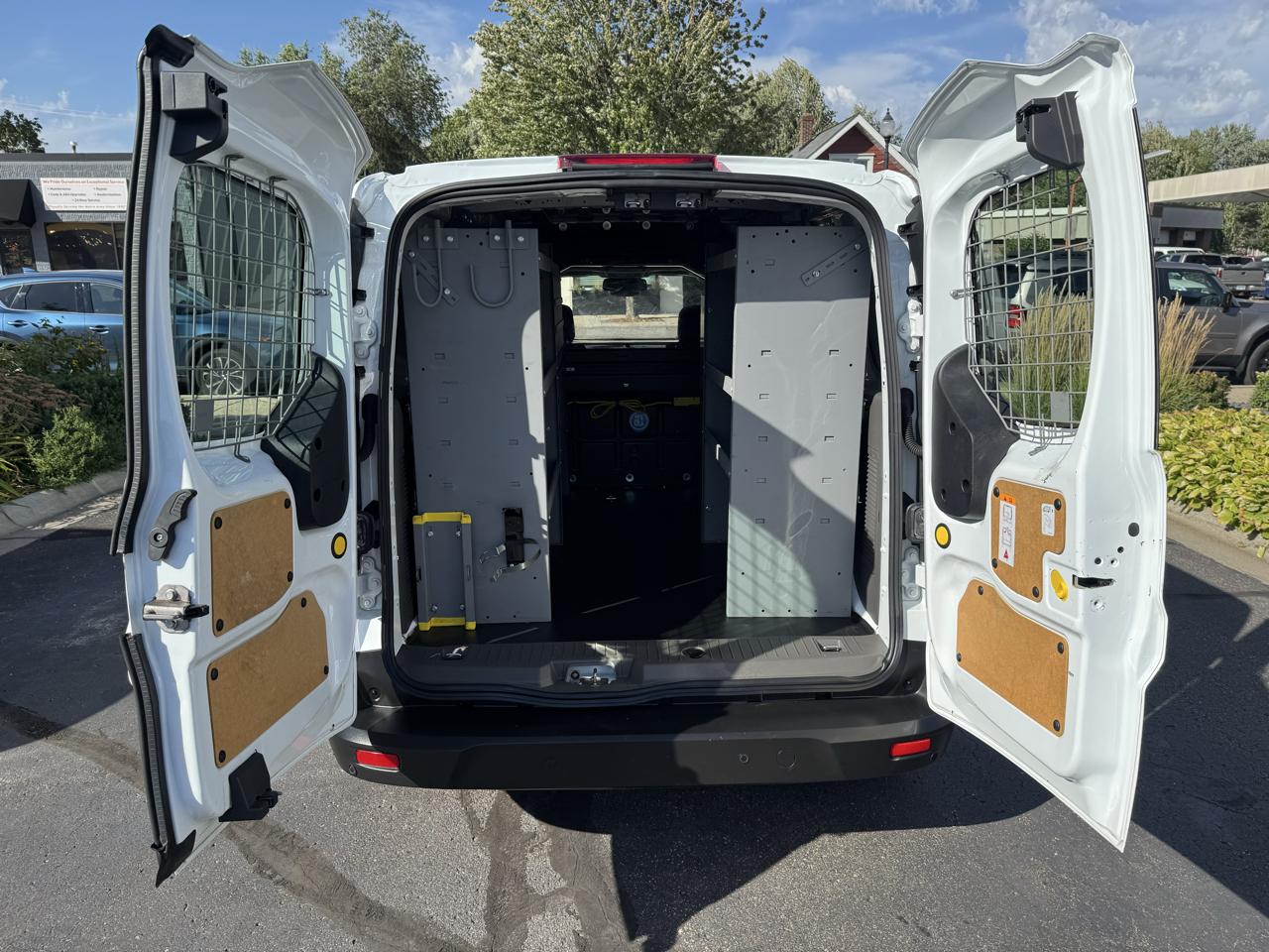 Ford Transit Connect Van XLT LWB w/Rear Symmetrical Doors 2021