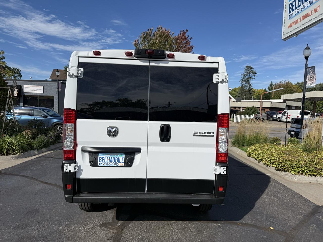 RAM ProMaster Cargo Van Tradesman 2500 Low Roof 136" WB w/Pass Seat 2025