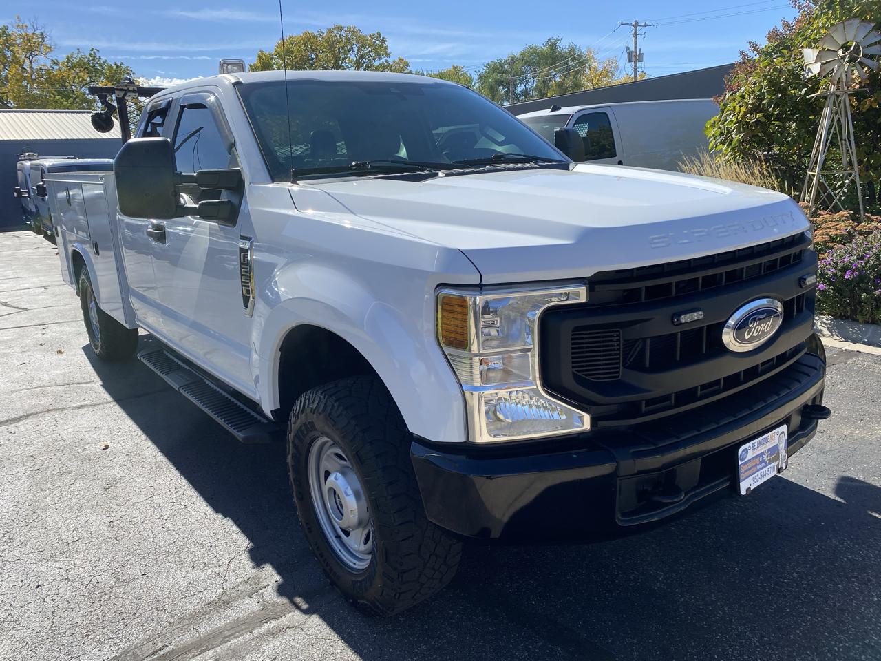 Ford Super Duty F-250 SRW XL 4WD SuperCab 8' Box 2021
