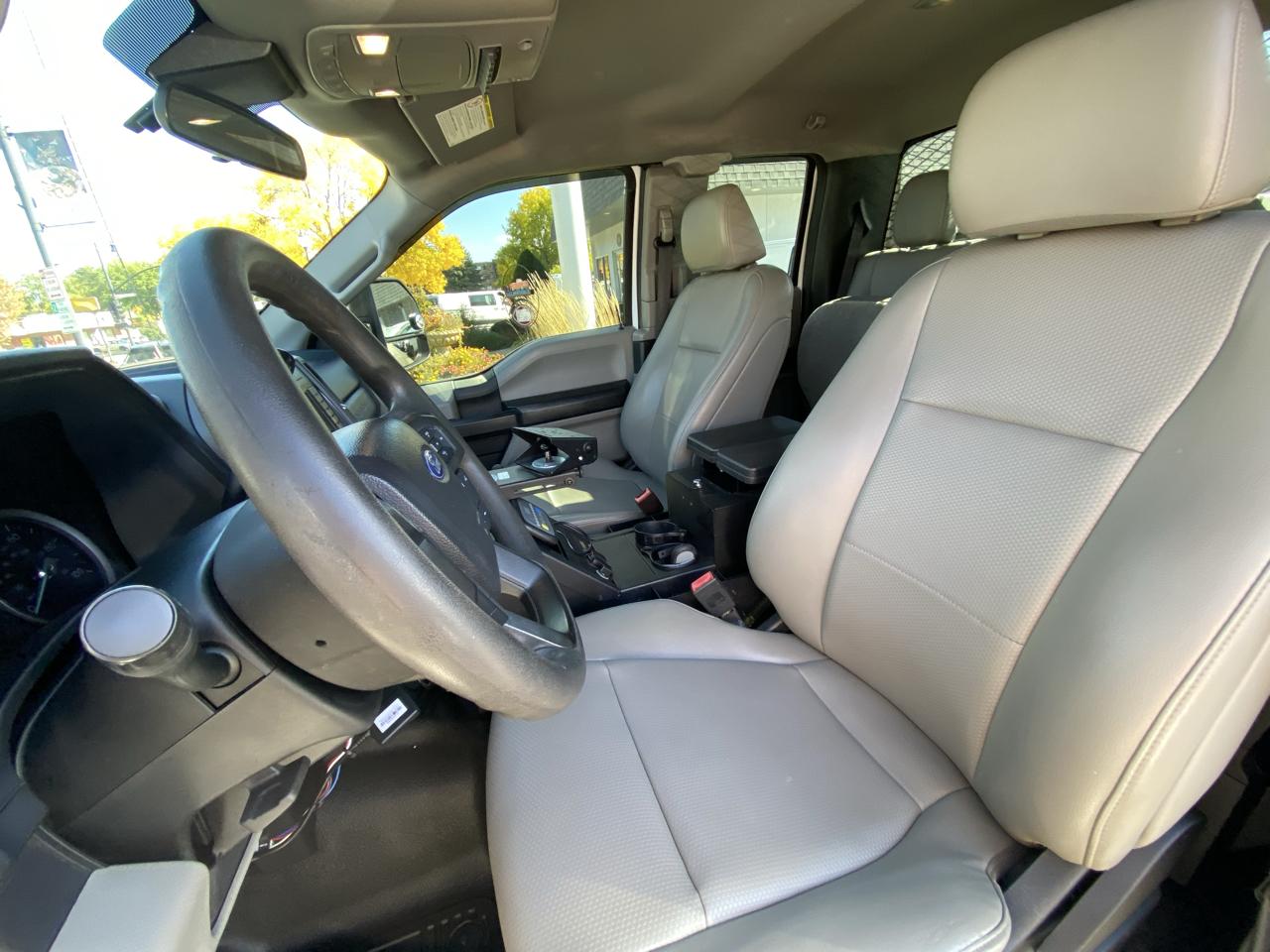 Ford Super Duty F-250 SRW XL 4WD SuperCab 8' Box 2021