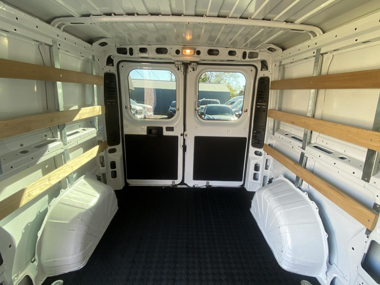 RAM ProMaster Cargo Van Tradesman 2500 Low Roof 136" WB w/Pass Seat 2025