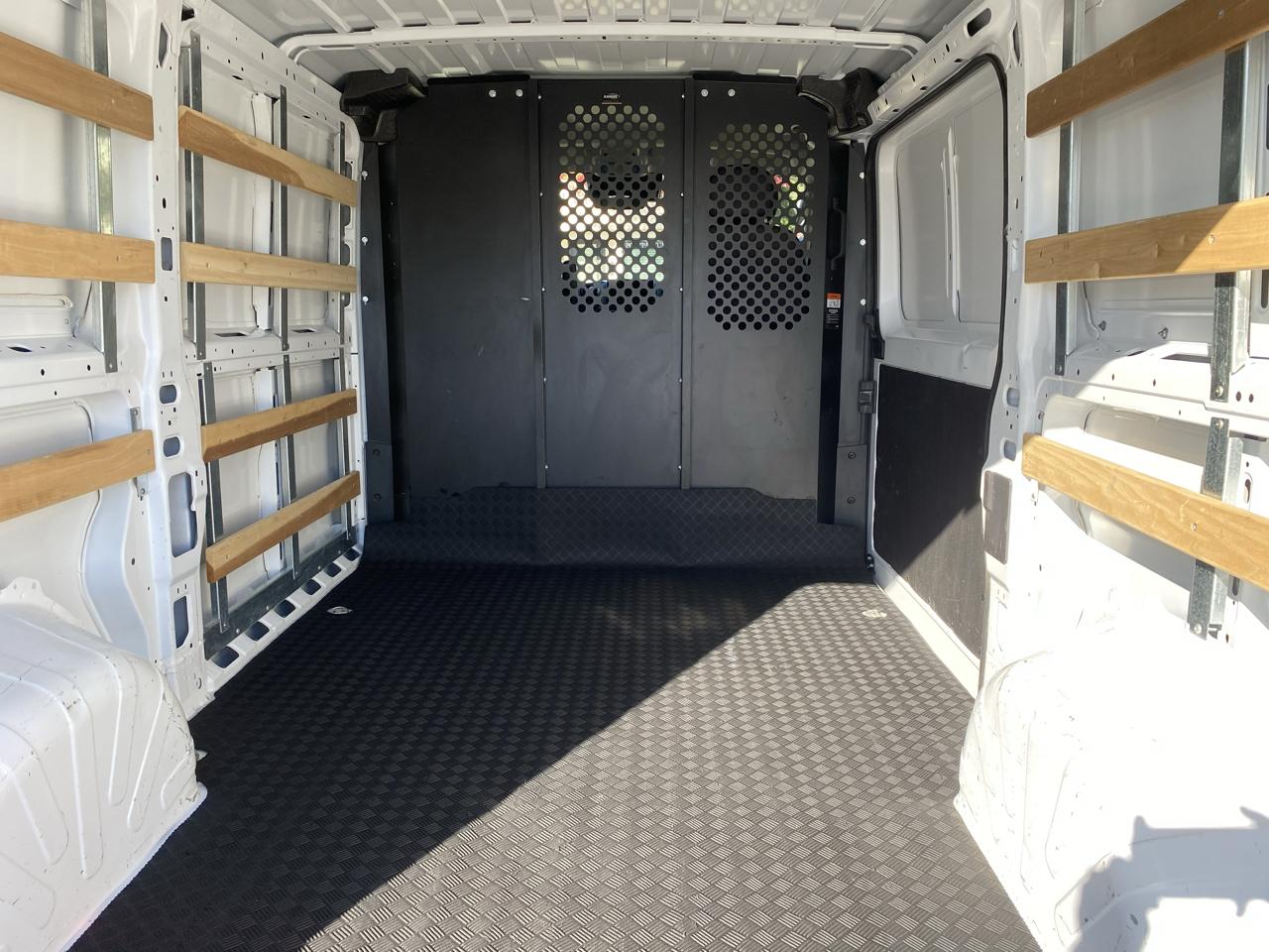 RAM ProMaster Cargo Van Tradesman 2500 Low Roof 136" WB w/Pass Seat 2025