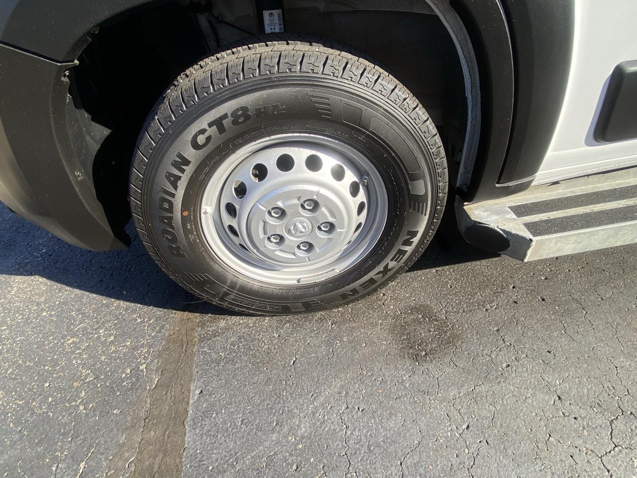 RAM ProMaster Cargo Van Tradesman 2500 Low Roof 136" WB w/Pass Seat 2025