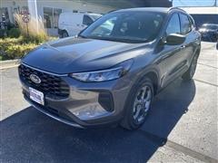 2025 Ford Escape 