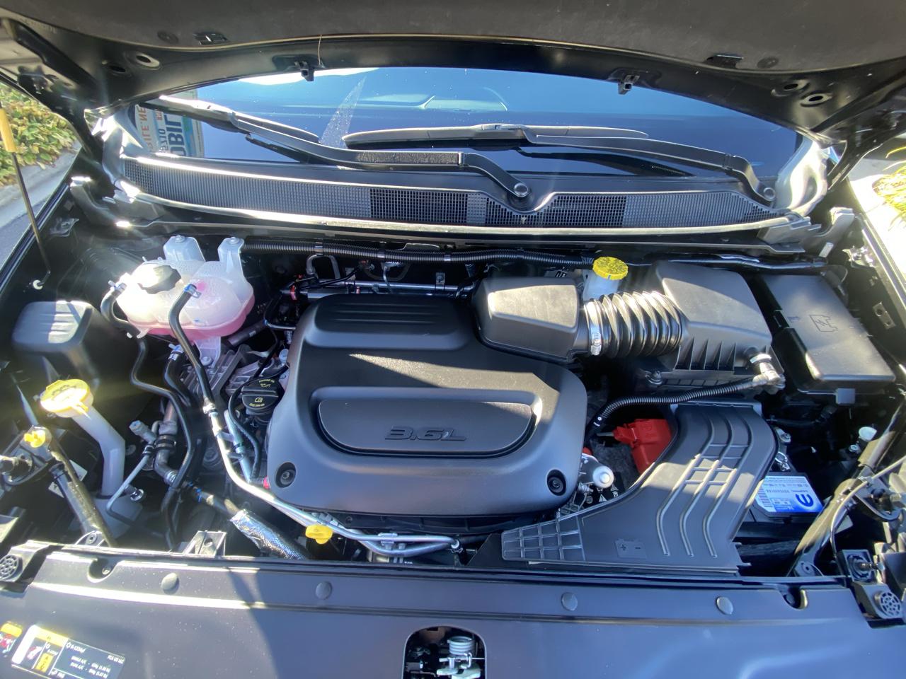 Chrysler Pacifica Select AWD 2025