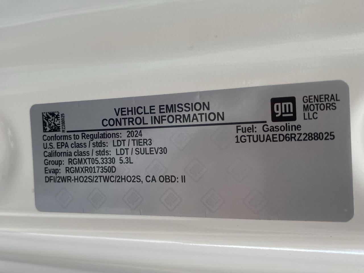 GMC Sierra 1500 4WD Crew Cab 157" Pro 2024