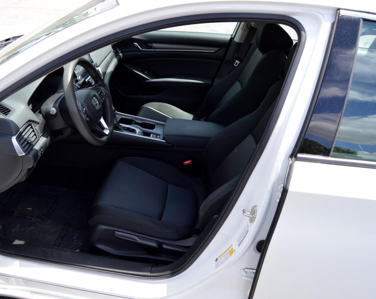 2021 Honda Accord LX photo 10