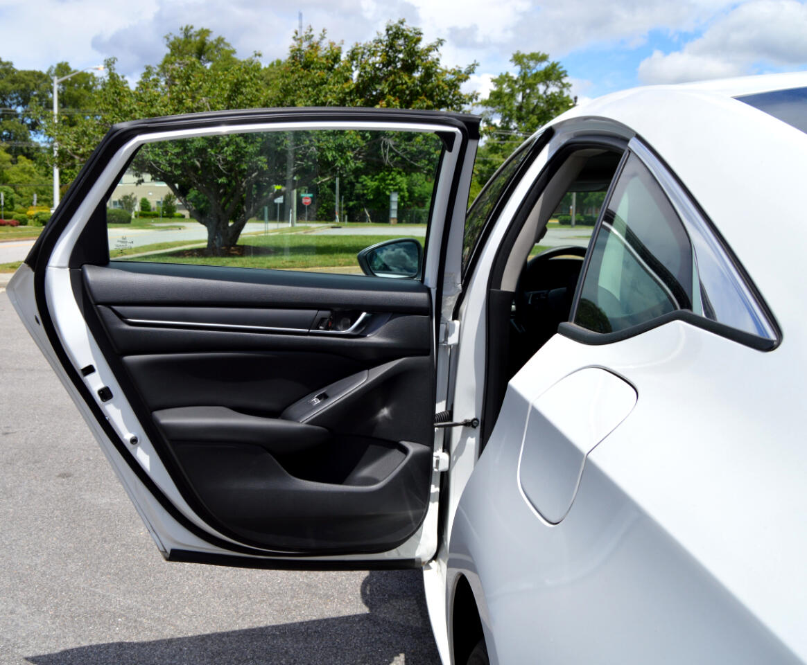 2021 Honda Accord LX photo 13