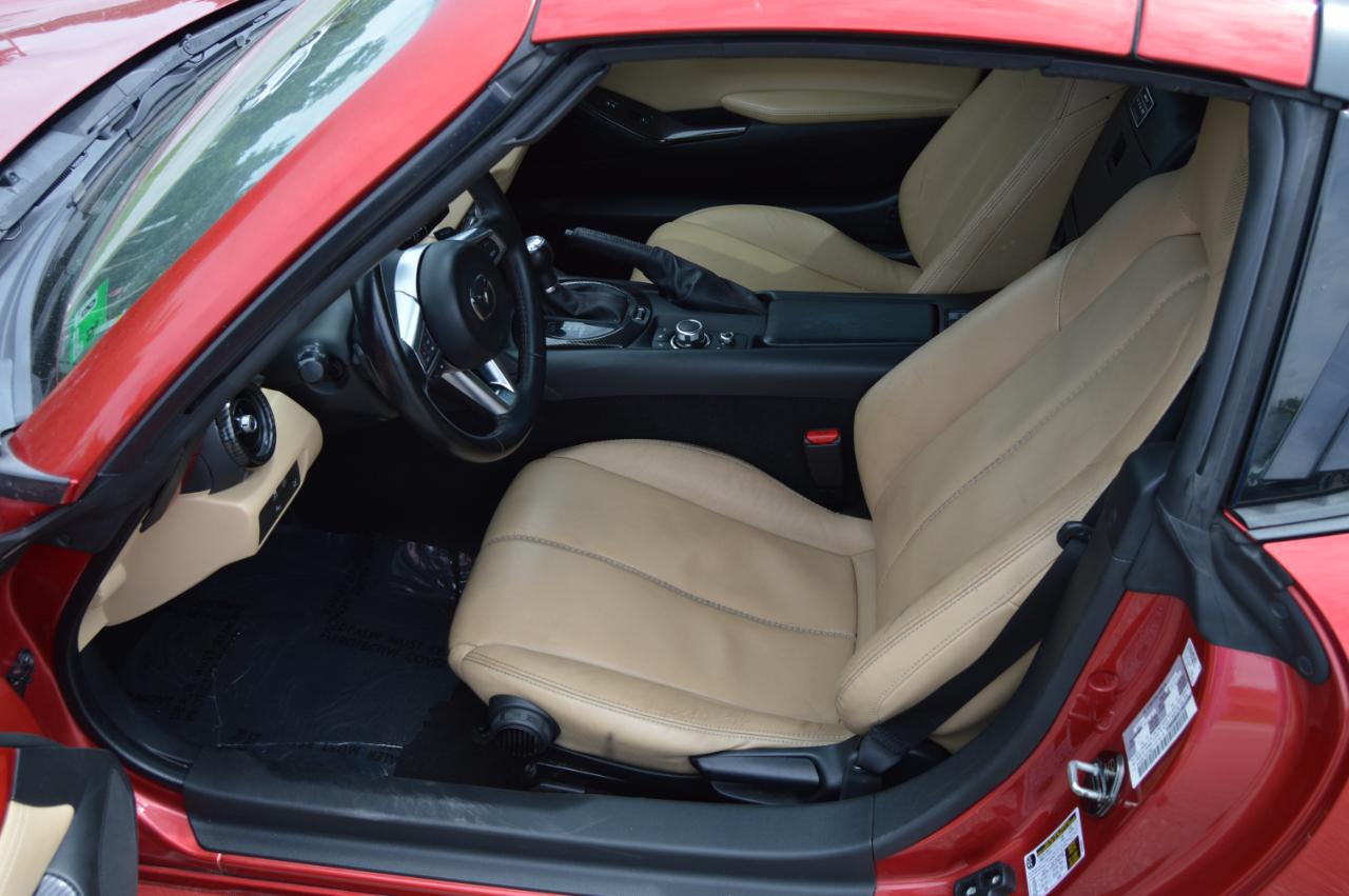 Mazda MX-5 Miata RF Grand Touring 6AT 2017