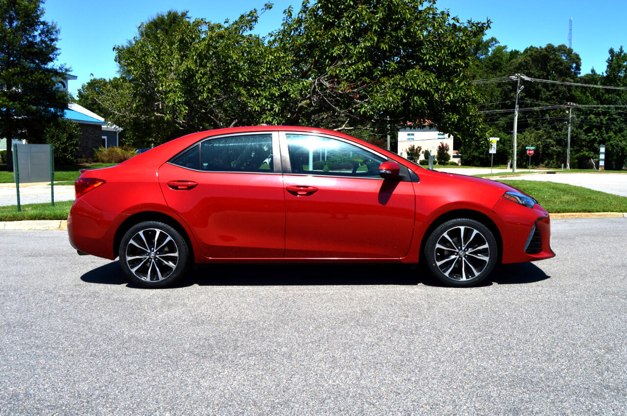 2018 Toyota Corolla SE photo 6