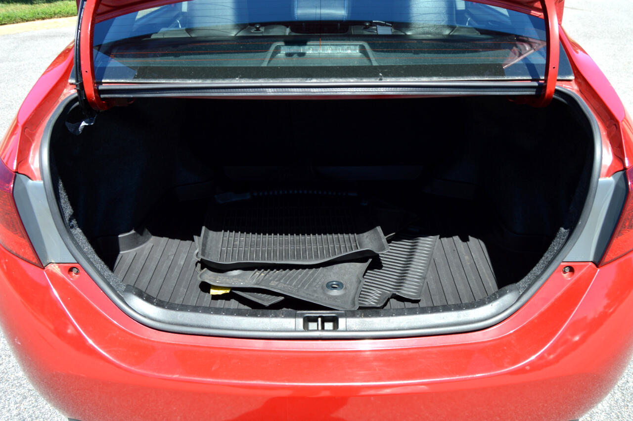 2018 Toyota Corolla SE photo 14