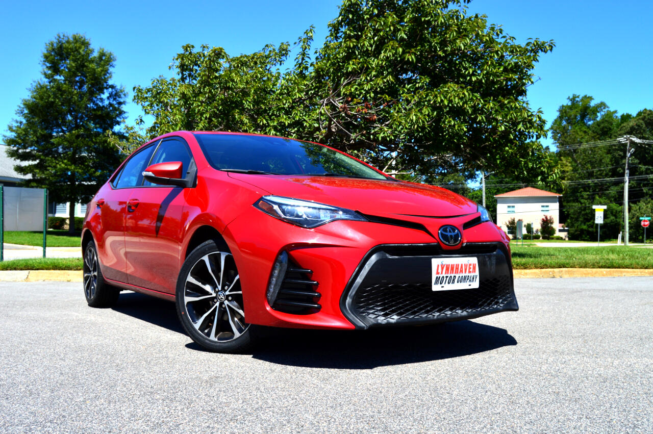 2018 Toyota Corolla SE photo 21