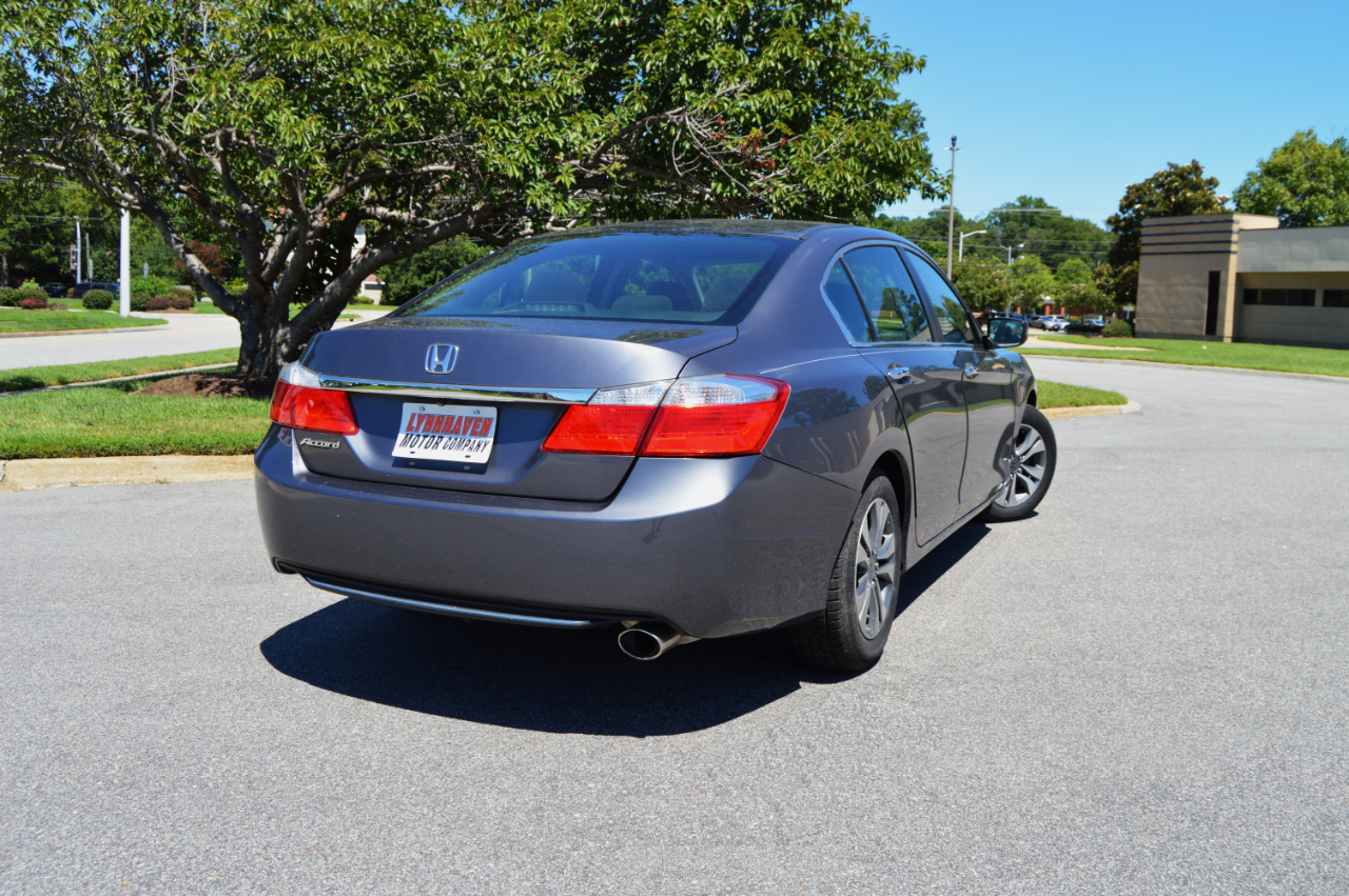 2013 Honda Accord LX photo 2