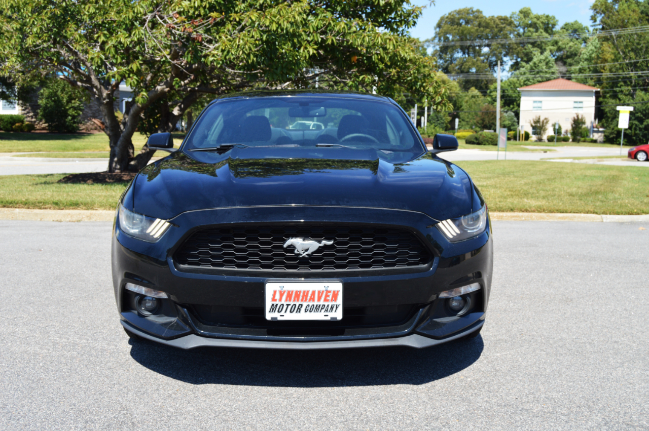 2016 Ford Mustang V6 photo 14