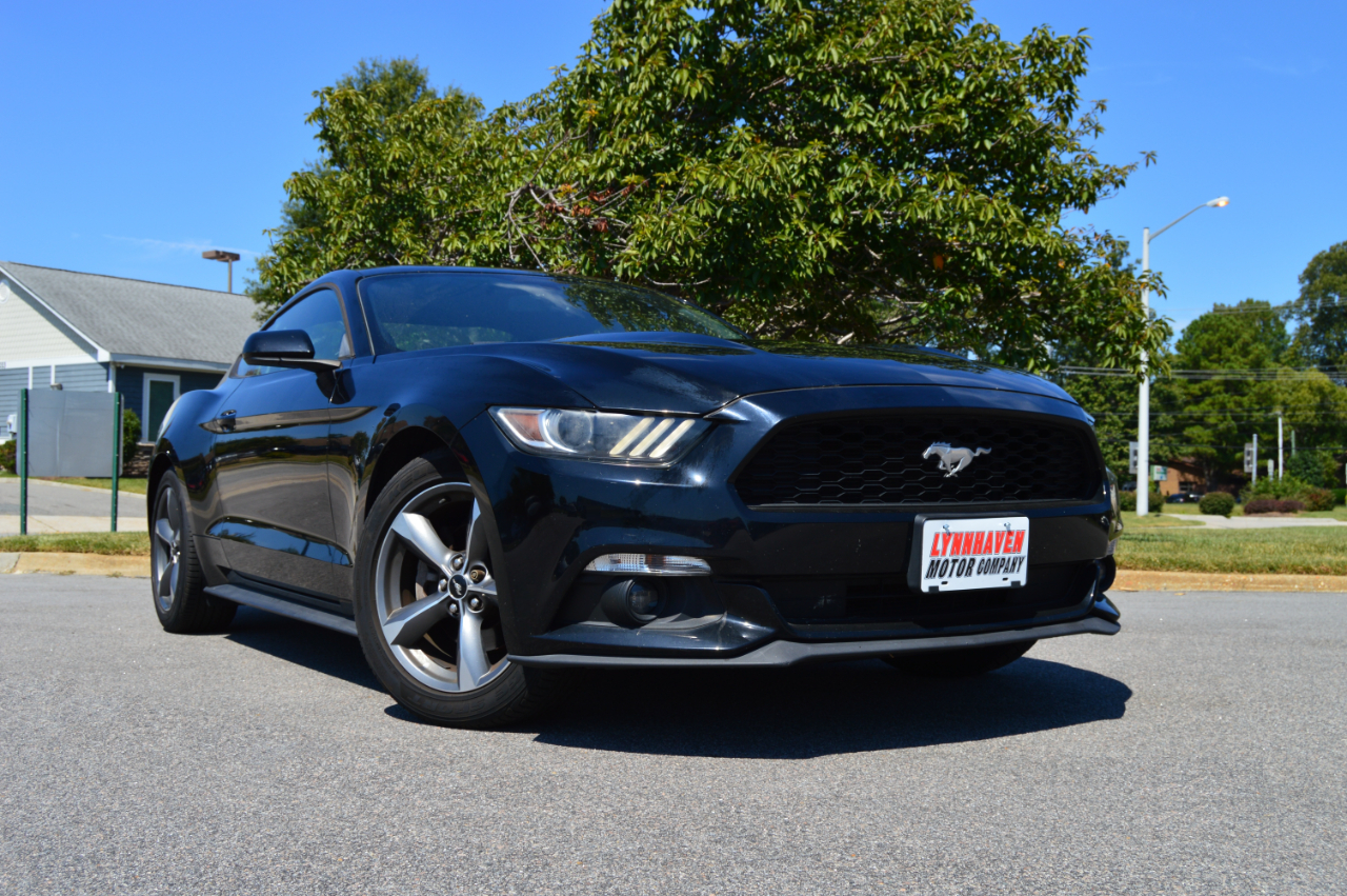 2016 Ford Mustang V6 photo 18