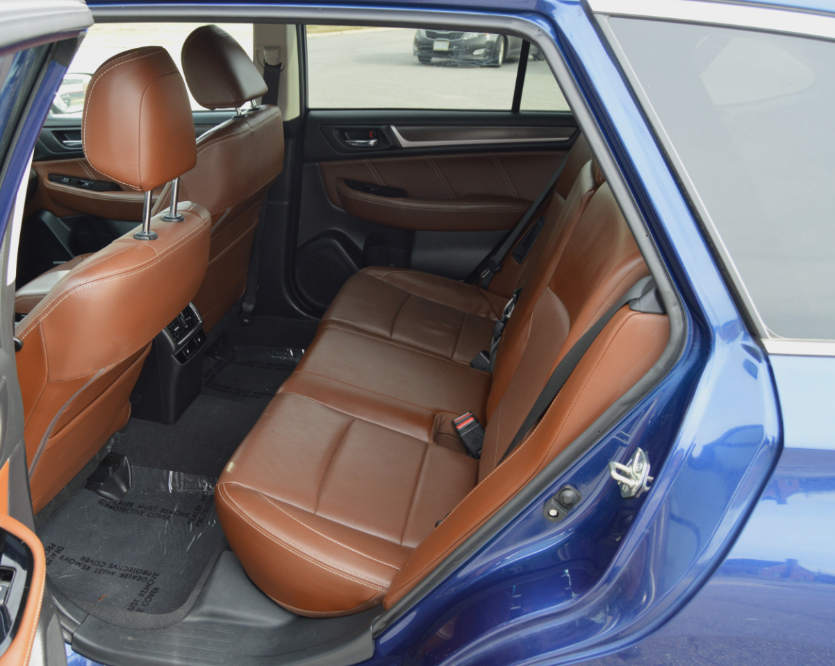 Subaru Outback 3.6R Touring 2017