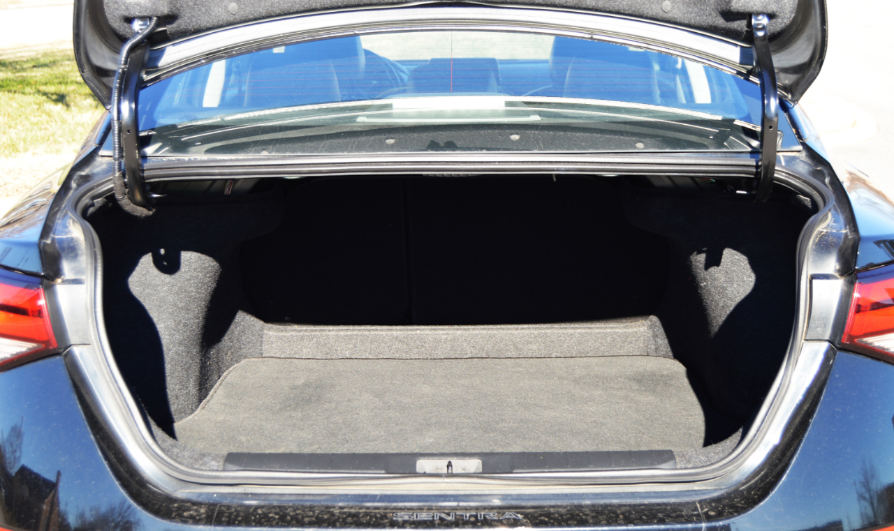 Nissan Sentra SR 2021