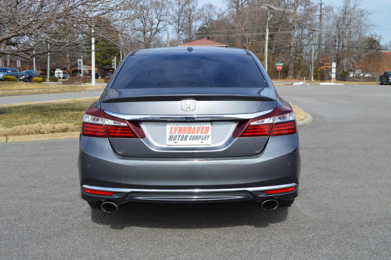 Honda Accord Touring V6 Sedan 2017